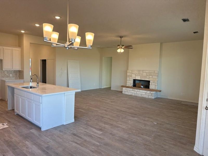 Image 8 of a home in Covenant Springs. Image 8 of a home in Covenant Springs.