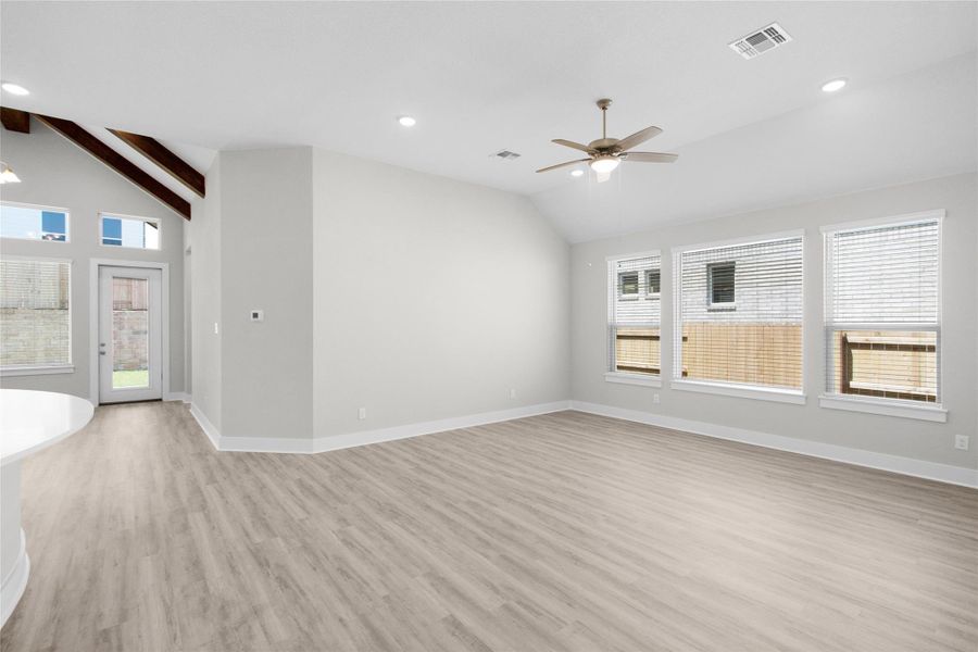REPRESENTATIVE OF FLOOR PLAN ONLY REPRESENTATIVE OF FLOOR PLAN ONLY