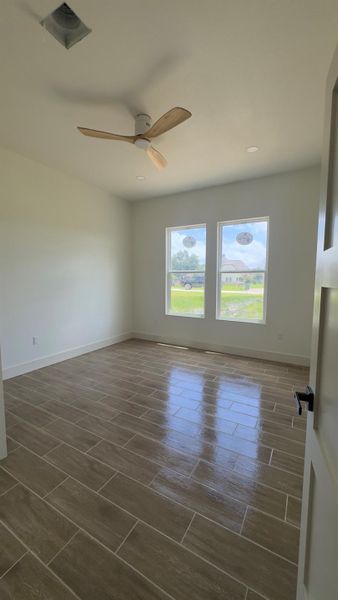 Spacious, unfurnished interior of a new home in , Alvin (Image 5). Spacious, unfurnished interior of a new home in , Alvin (Image 5).