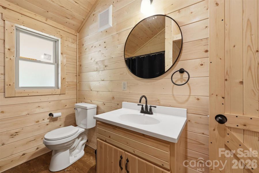 Furnished interior view inside a new home in , Fleetwood (Image 7).