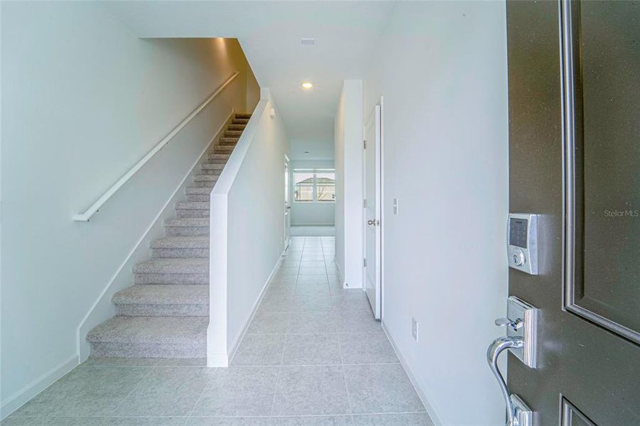 Spacious, unfurnished interior of a new home in , Rockledge (Image 18).