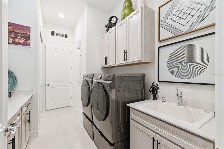 Furnished interior view inside a new home in , Minneola (Image 36).