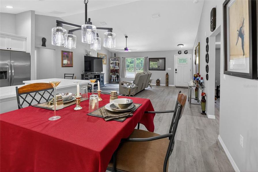 Furnished interior view inside a new home in , Ocklawaha (Image 11).