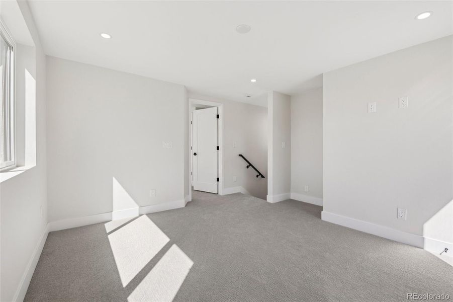 Spacious, unfurnished interior of a new home in , Denver (Image 25).