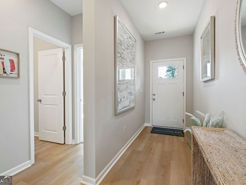 Image 13 of a home in Ivy Glen. Image 13 of a home in Ivy Glen.