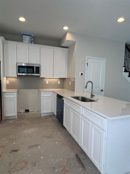 Image 12 of a home in .