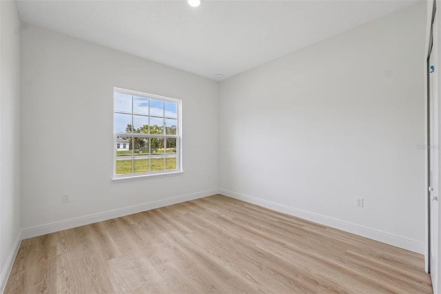 Spacious, unfurnished interior of a new home in , Ocala (Image 32).