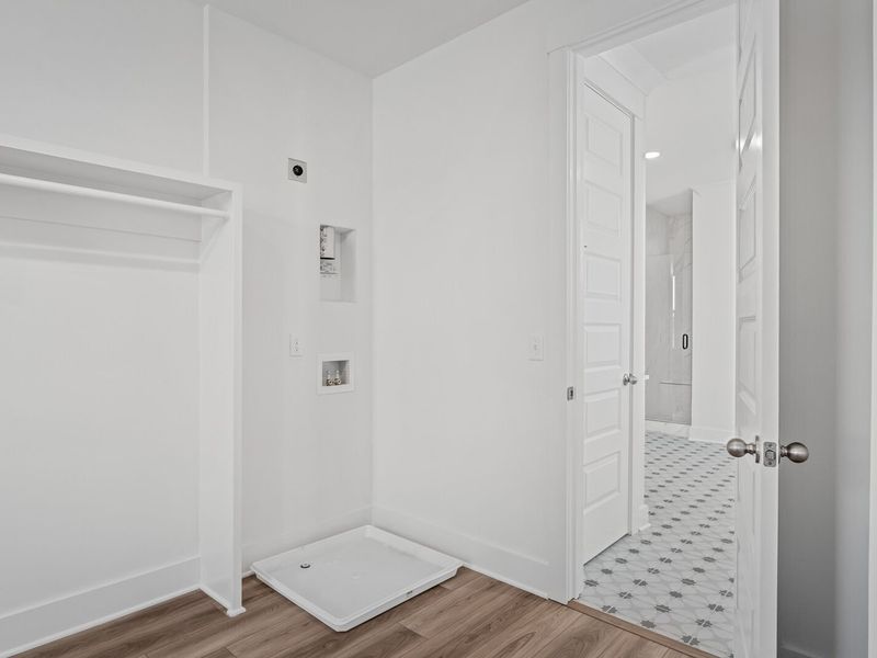 Spacious, unfurnished interior of a new home in Shelton Square, Murfreesboro (Image 42).