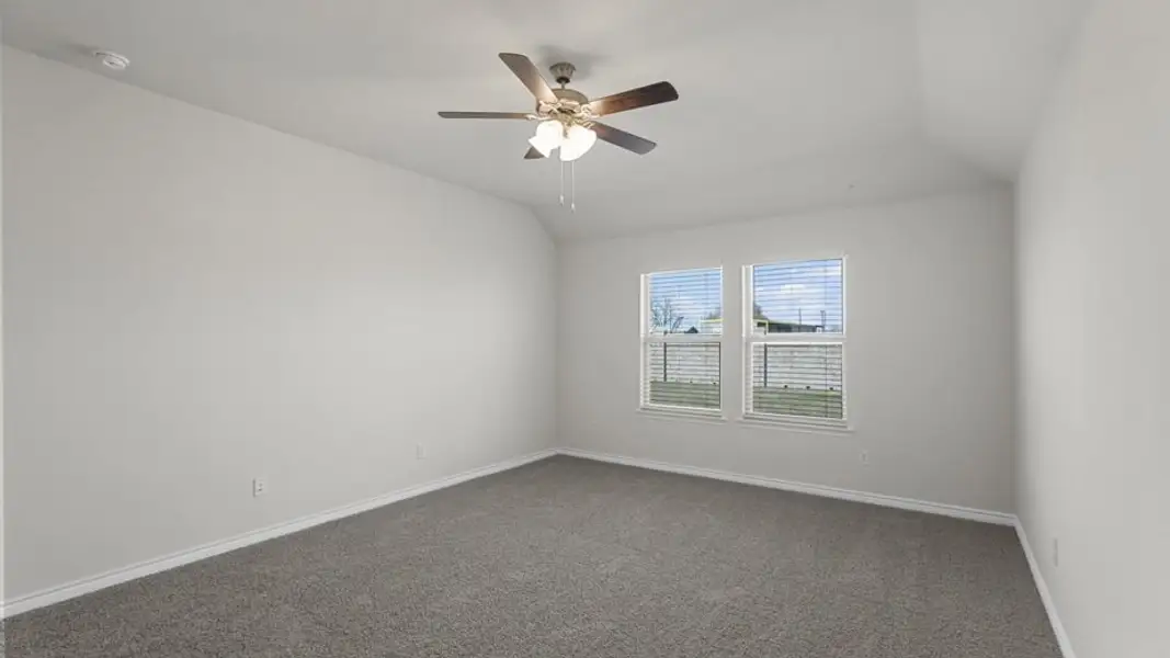 Spacious, unfurnished interior of a new home in Elevon, Lavon (Image 21).