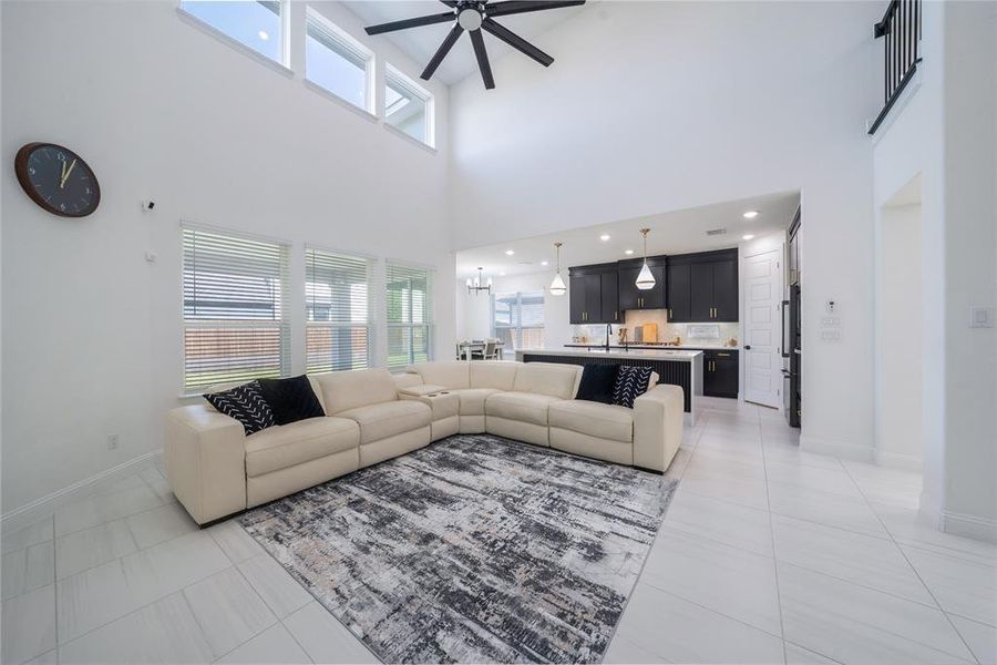 Furnished interior view inside a new home in , Frisco (Image 5).