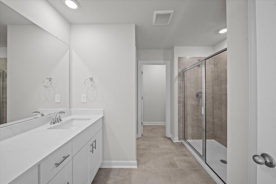 Furnished interior view inside a new home in Village at White Pine, Pendleton (Image 10). Furnished interior view inside a new home in Village at White Pine, Pendleton (Image 10).