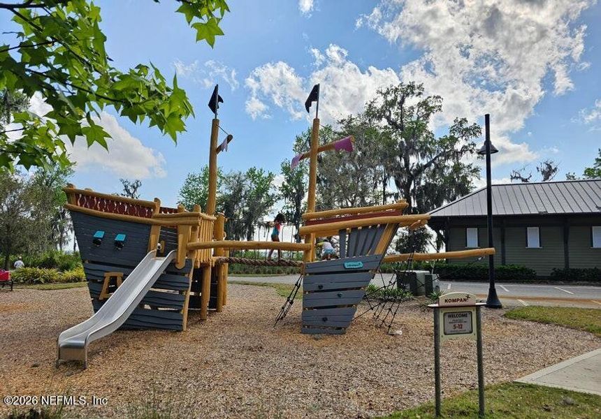 Community amenities in RiverTown, St. Johns (Image 36).