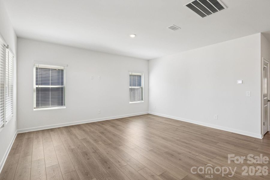 Photo is not of the actual home, but is an inspirational photo of builder’s model home and may depict options, furnishings, and/or decorator features that are not included