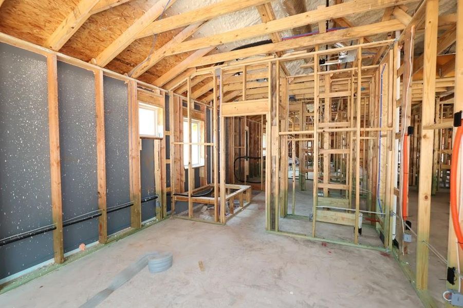 Spacious, unfurnished interior of a new home in Escondido 60' Homesites, Magnolia (Image 9).