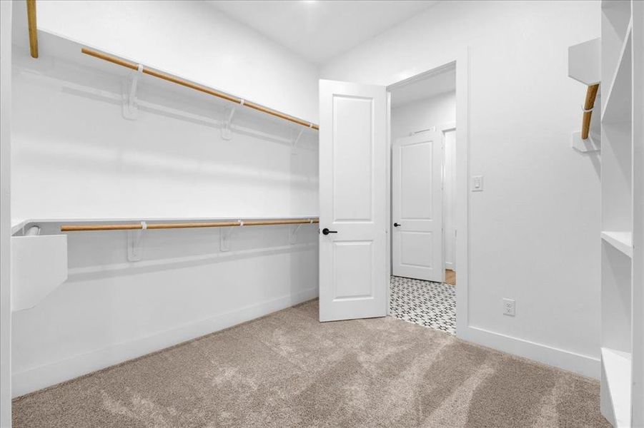 Spacious, unfurnished interior of a new home in , Fort Worth (Image 28).