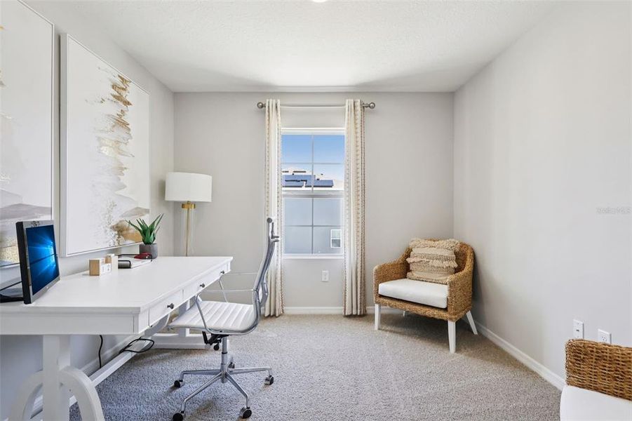 Furnished interior view inside a new home in , Davenport (Image 28).