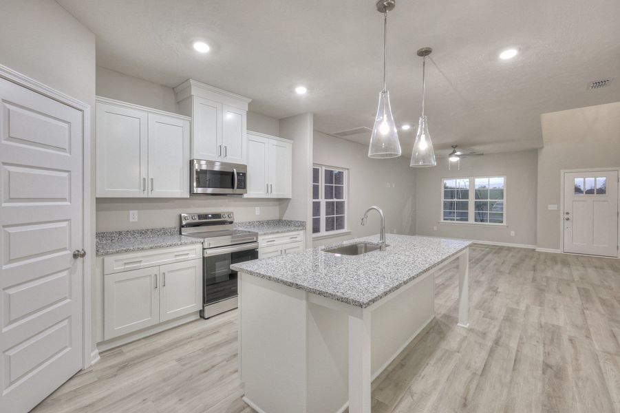 Furnished interior view inside a new home in Legacy Preserve, Tullahoma (Image 6).