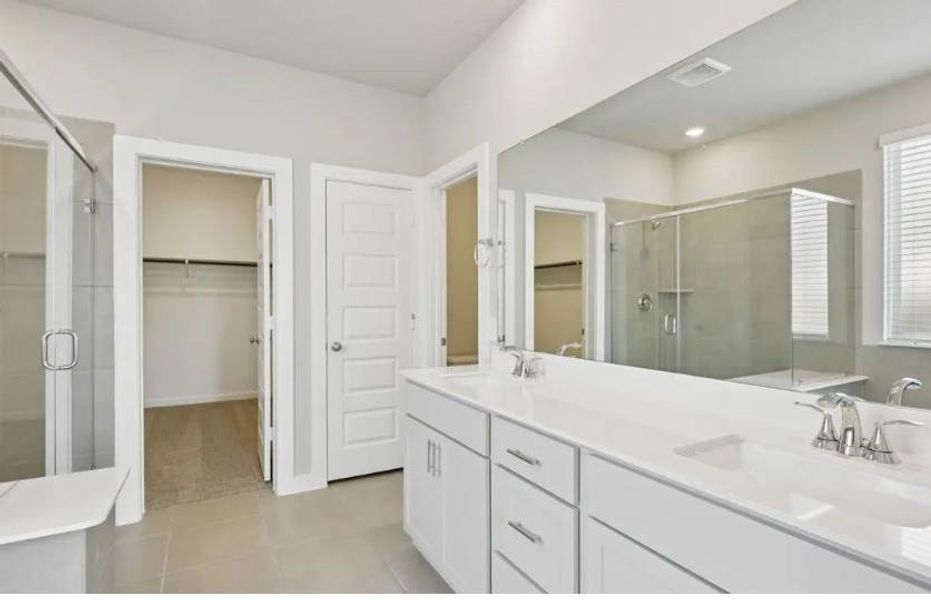 Photo is not of the actual home, but is an inspirational photo of builder’s model home and may depict options, furnishings, and/or decorator features that are not included Photo is not of the actual home, but is an inspirational photo of builder’s model home and may depict options, furnishings, and/or decorator features that are not included