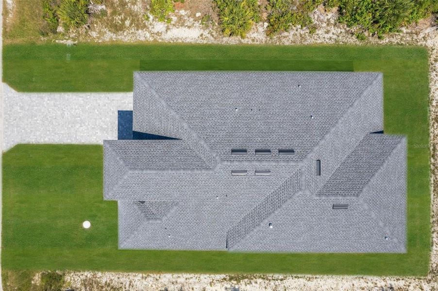 Exterior details and patio area of a home in , Port Charlotte (Image 38).