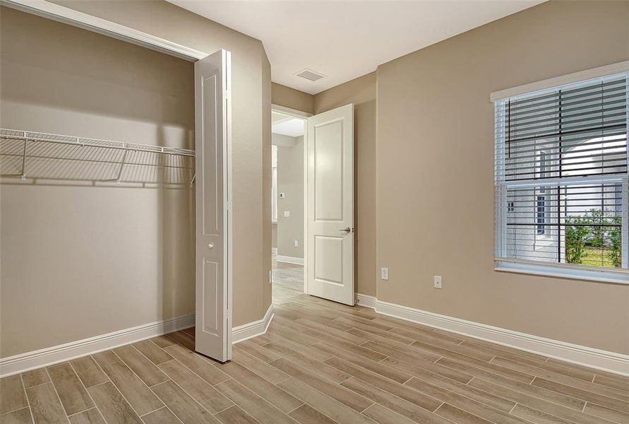 Spacious, unfurnished interior of a new home in , Venice (Image 27).