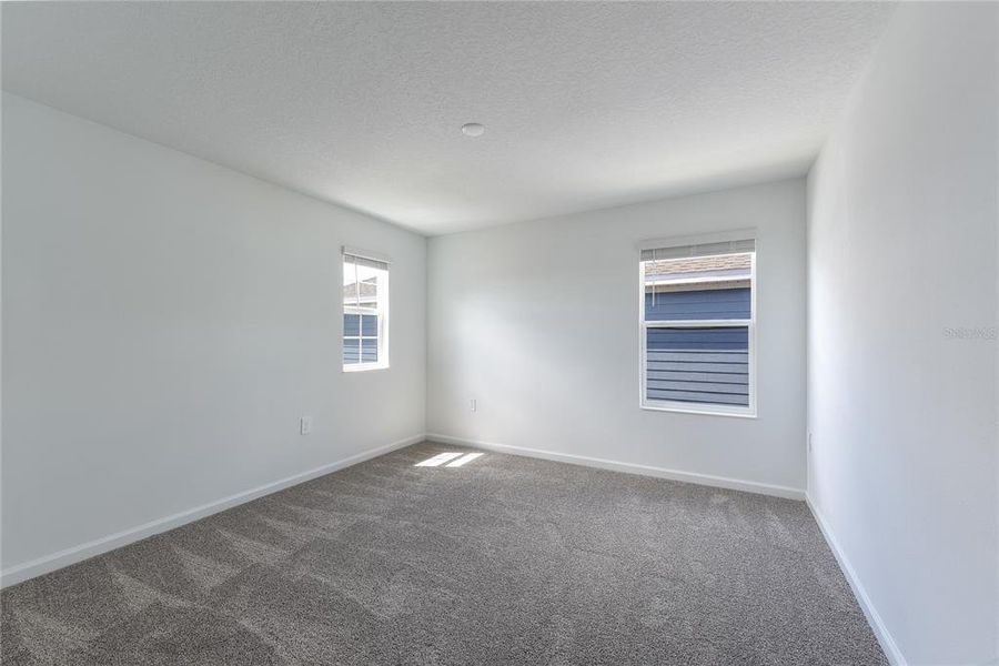 Spacious, unfurnished interior of a new home in , Davenport (Image 28).