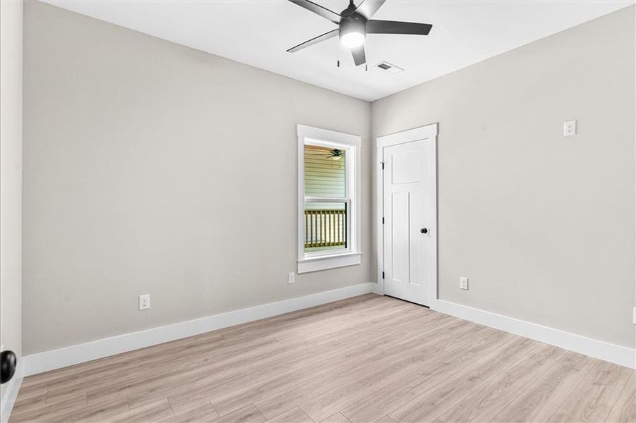 Spacious, unfurnished interior of a new home in , Dalton (Image 32).