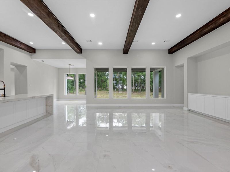 Image 18 of a home in .