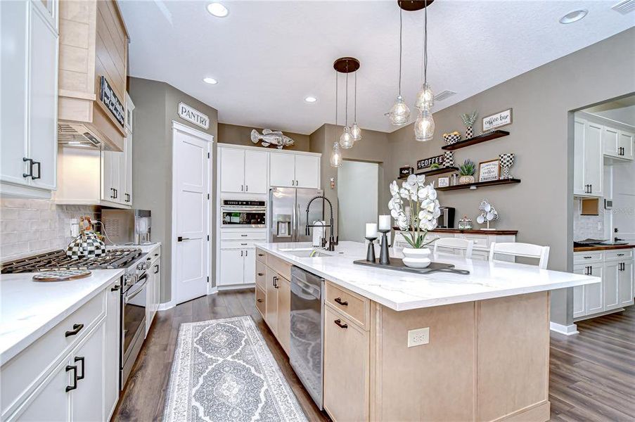 Furnished interior view inside a new home in , Tampa (Image 31).