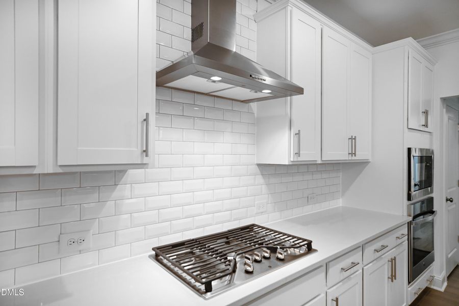 SUN_Stoneriver_Pic_Waterbury_Kitchen_6of