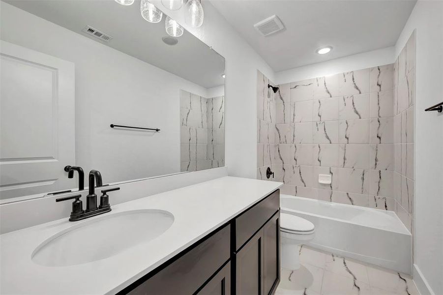 Furnished interior view inside a new home in Vintage Village, Argyle (Image 14). Furnished interior view inside a new home in Vintage Village, Argyle (Image 14).