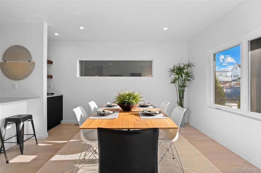 Formal dinning room