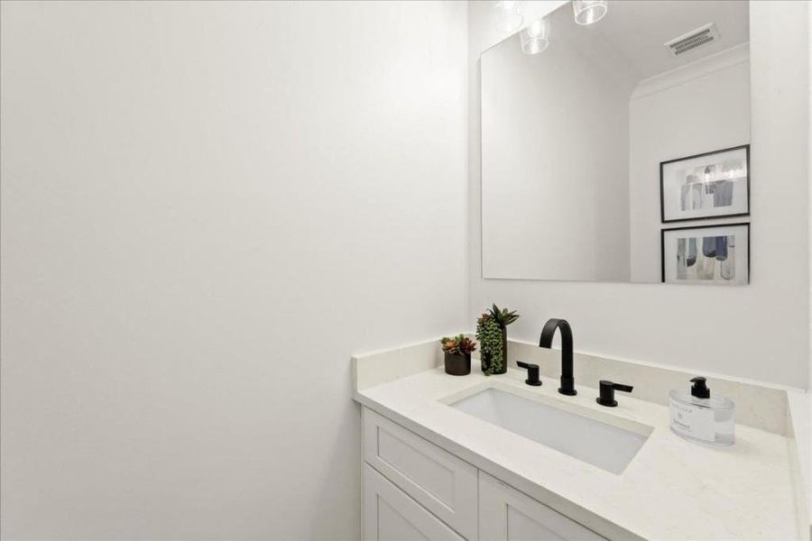 Image 47 of a home in .