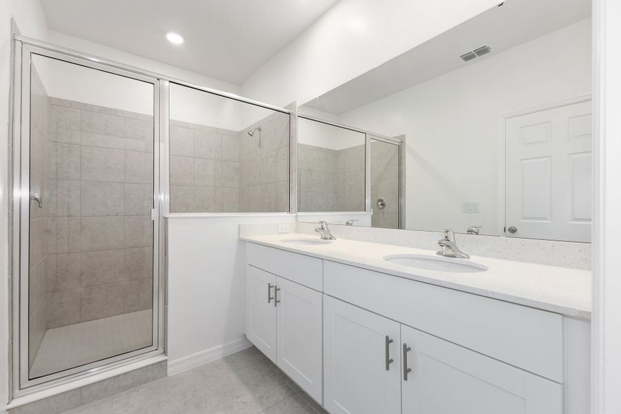 Representative furnished interior of a home built from the Jackson by Park Square Residential in The Residences at Emerson Park, Apopka (Image 18).