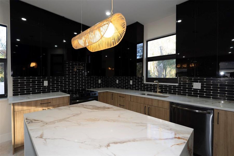 Community amenities in , Tampa (Image 40).