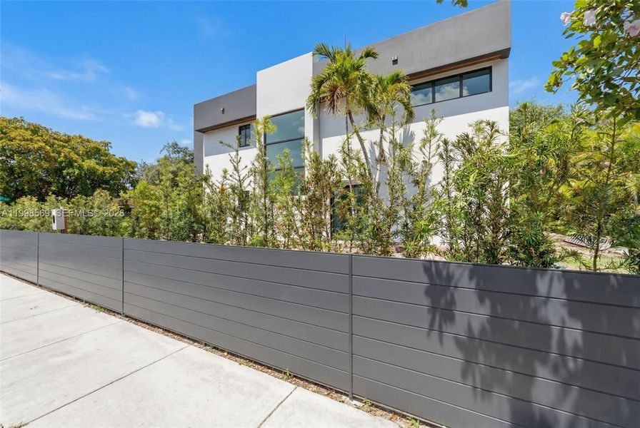 Exterior details and patio area of a home in , Miami Shores (Image 5).