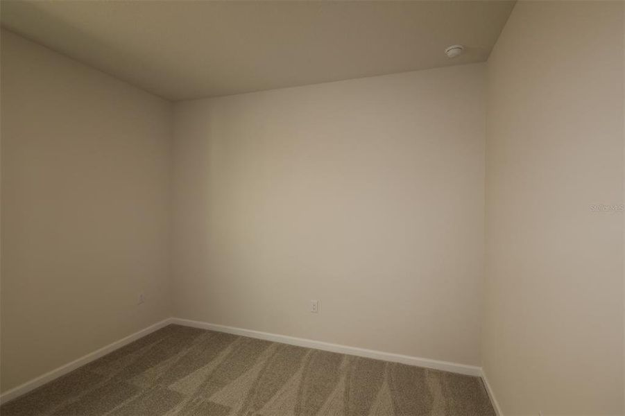 Spacious, unfurnished interior of a new home in Estates at Rivercrest, Sanford (Image 23).