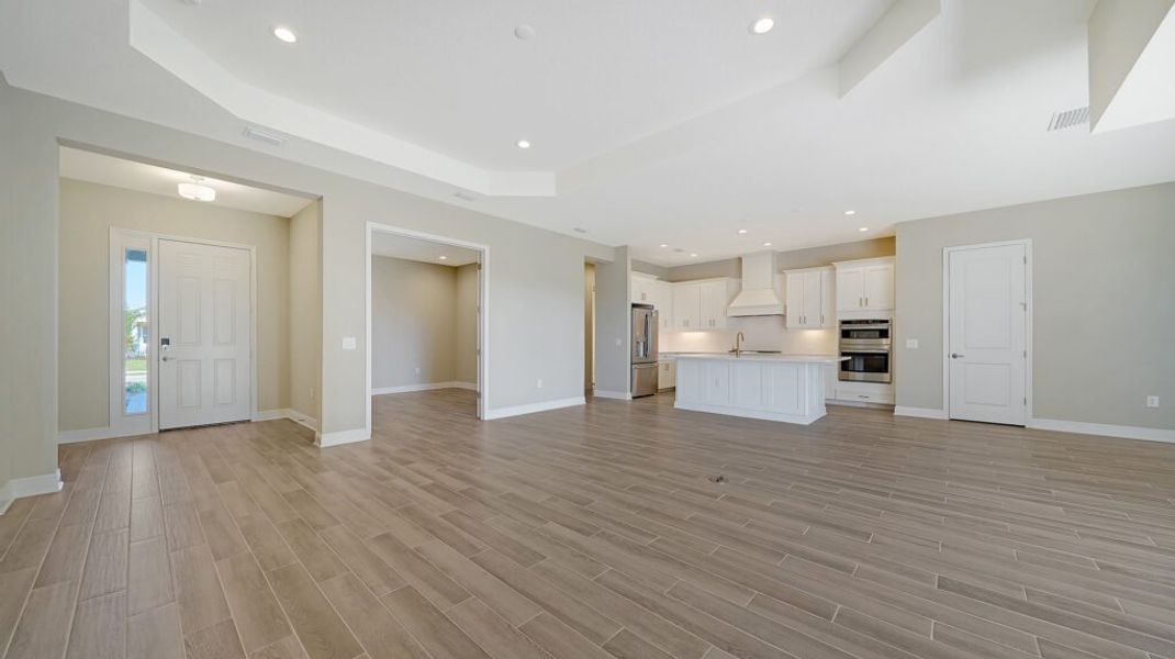 Spacious, unfurnished interior of a new home in Grand Palm, Venice (Image 13). Spacious, unfurnished interior of a new home in Grand Palm, Venice (Image 13).