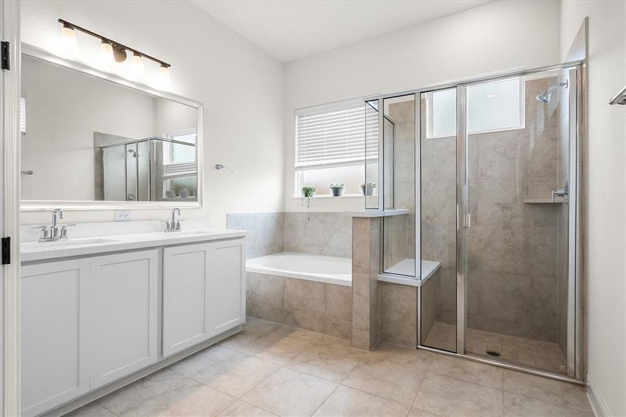Furnished interior view inside a new home in , Garland (Image 29).