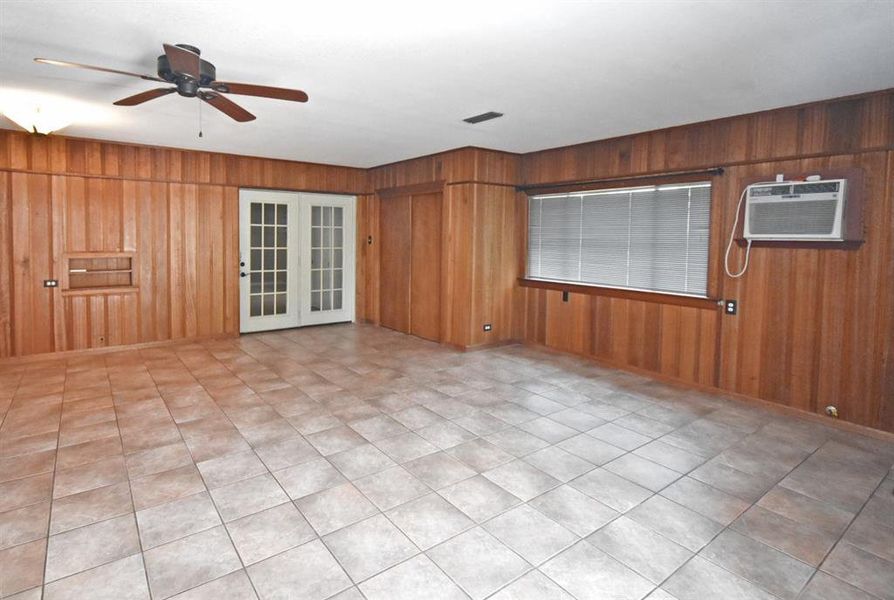 Spacious, unfurnished interior of a new home in , Quitman (Image 18). Spacious, unfurnished interior of a new home in , Quitman (Image 18).