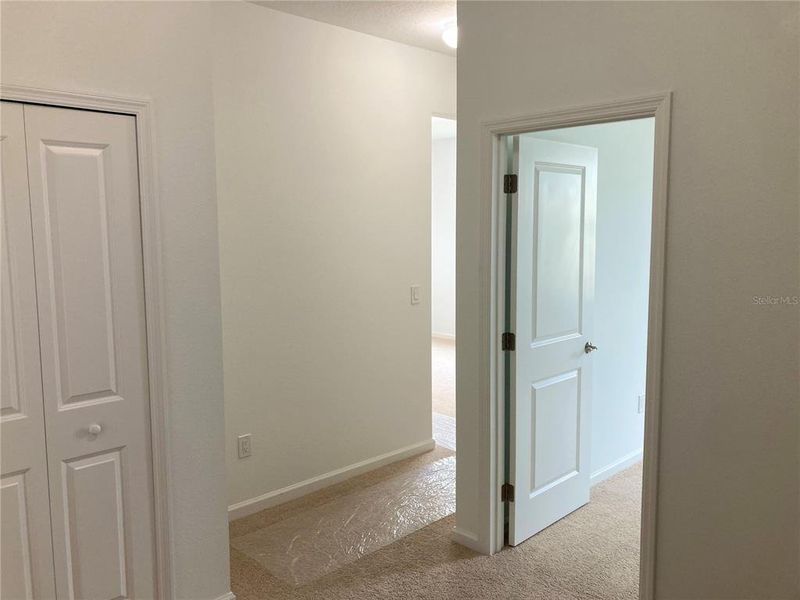 Spacious, unfurnished interior of a new home in , Daytona Beach (Image 66). Spacious, unfurnished interior of a new home in , Daytona Beach (Image 66).