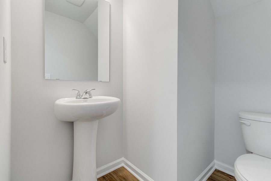 Image 29 of a home in Astoria.