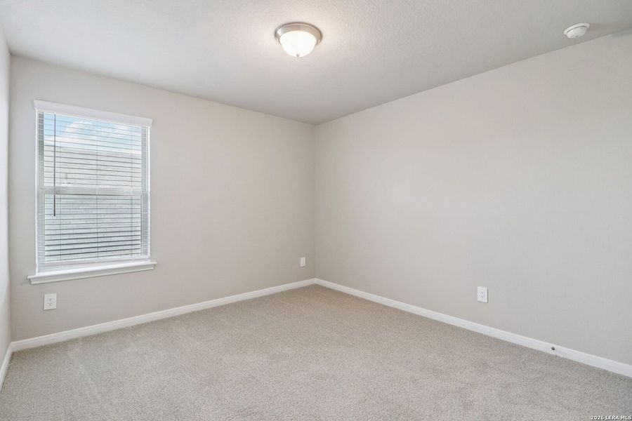 Spacious, unfurnished interior of a new home in Legendary Trails - Premier Series, Cibolo (Image 20).