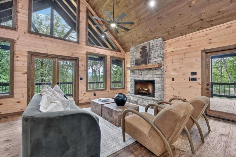 Image 41 of a home in .