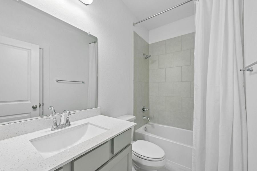 Full bath #3 upstairs