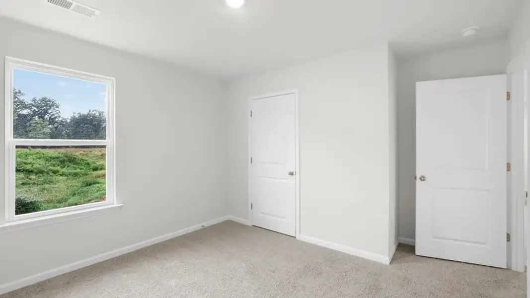 Spacious, unfurnished interior of a new home in Ravencrest, Roebuck (Image 31). Spacious, unfurnished interior of a new home in Ravencrest, Roebuck (Image 31).
