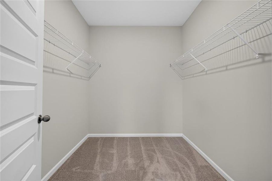 Spacious, unfurnished interior of a new home in Allen Manor, Hoschton (Image 26).