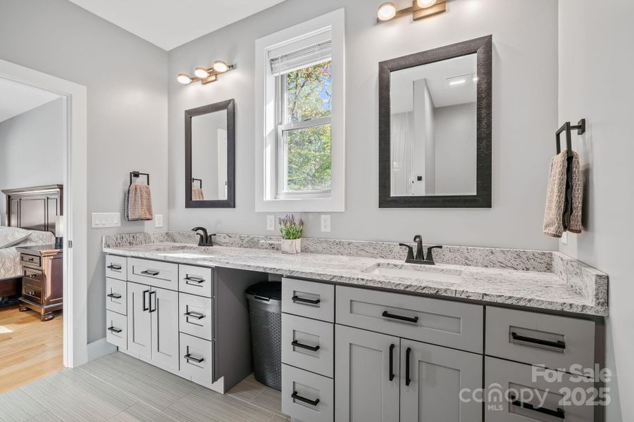 Furnished interior view inside a new home in , Asheville (Image 28). Furnished interior view inside a new home in , Asheville (Image 28).