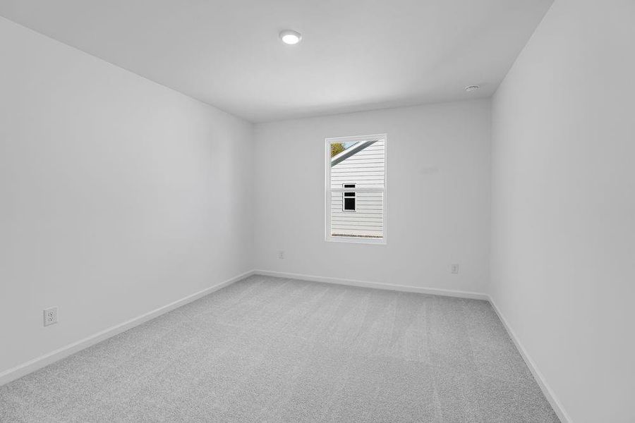Spacious, unfurnished interior of a new home in Windance Lake, Loganville (Image 19).