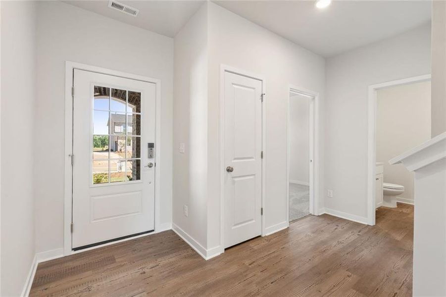 Spacious, unfurnished interior of a new home in Walker Grove, McDonough (Image 22). Spacious, unfurnished interior of a new home in Walker Grove, McDonough (Image 22).