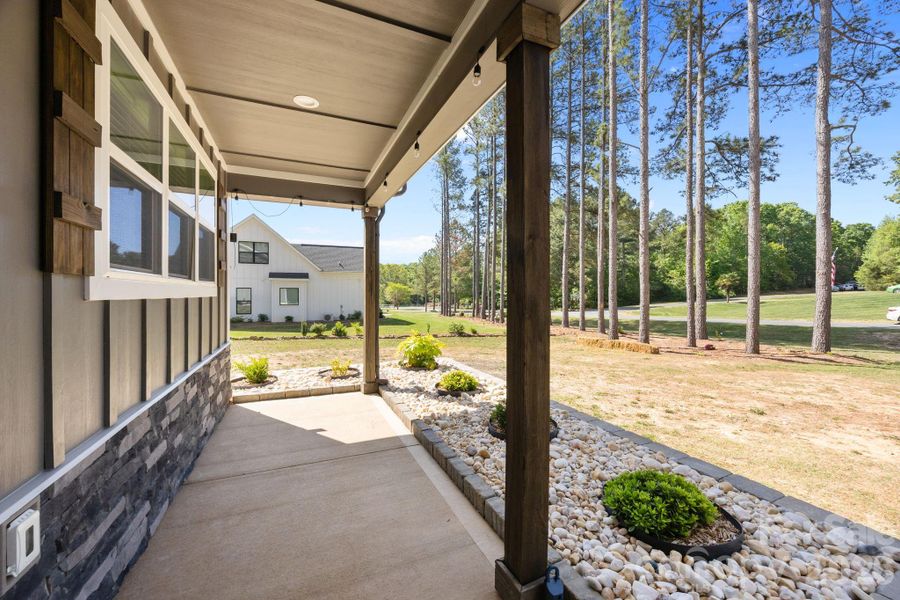 Exterior details and patio area of a home in , Monroe (Image 29).